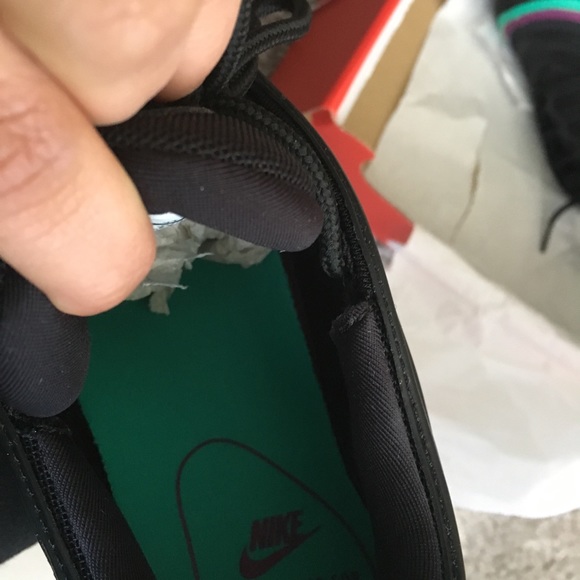 Air max 97s Grapes - Picture 4 of 8